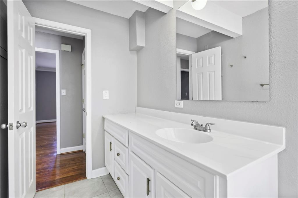 885 Briarcliff Road Northeast, Unit 36 Atlanta, GA 30306 - Photo 17 of 26