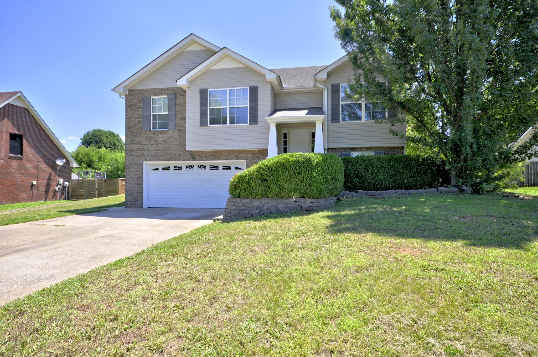 3517 Barkers Mill Road Clarksville, TN 37042 - Photo 1 of 61