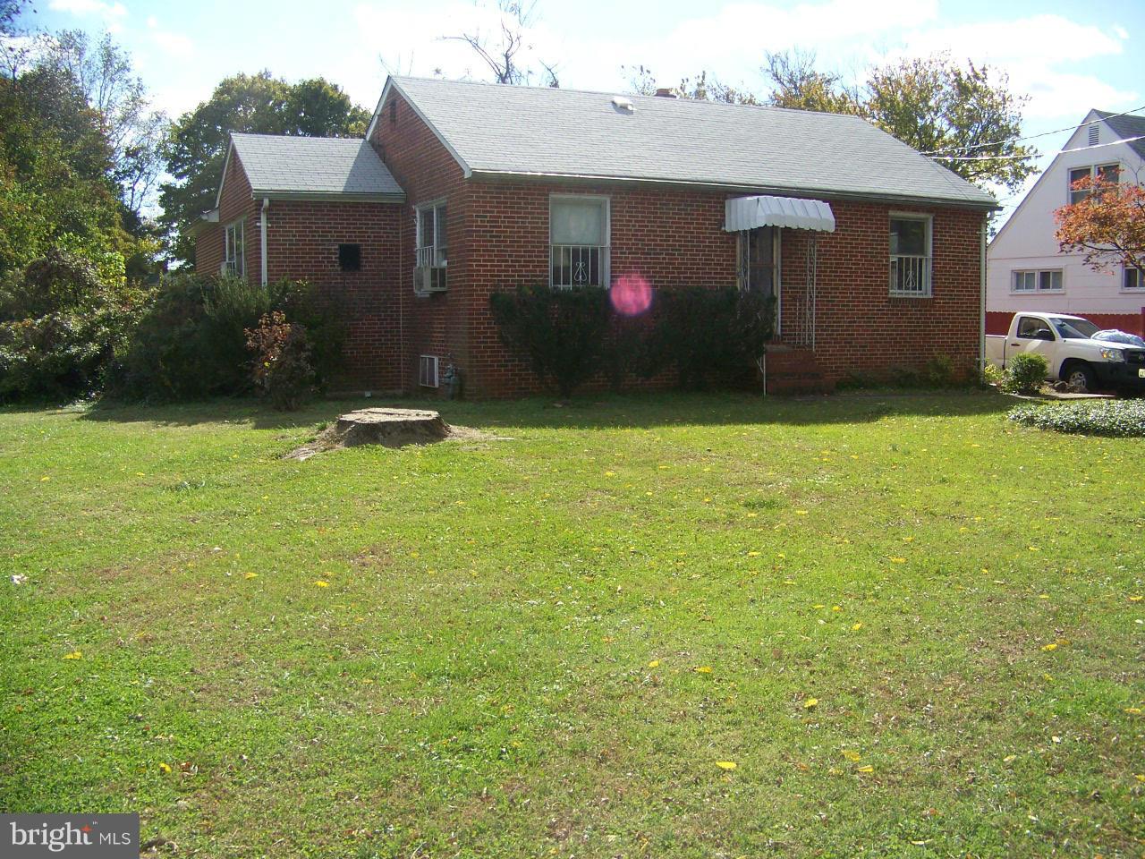 3609 Florida Road Baltimore, MD 21244 - Photo 1 of 15 Exterior (Front)