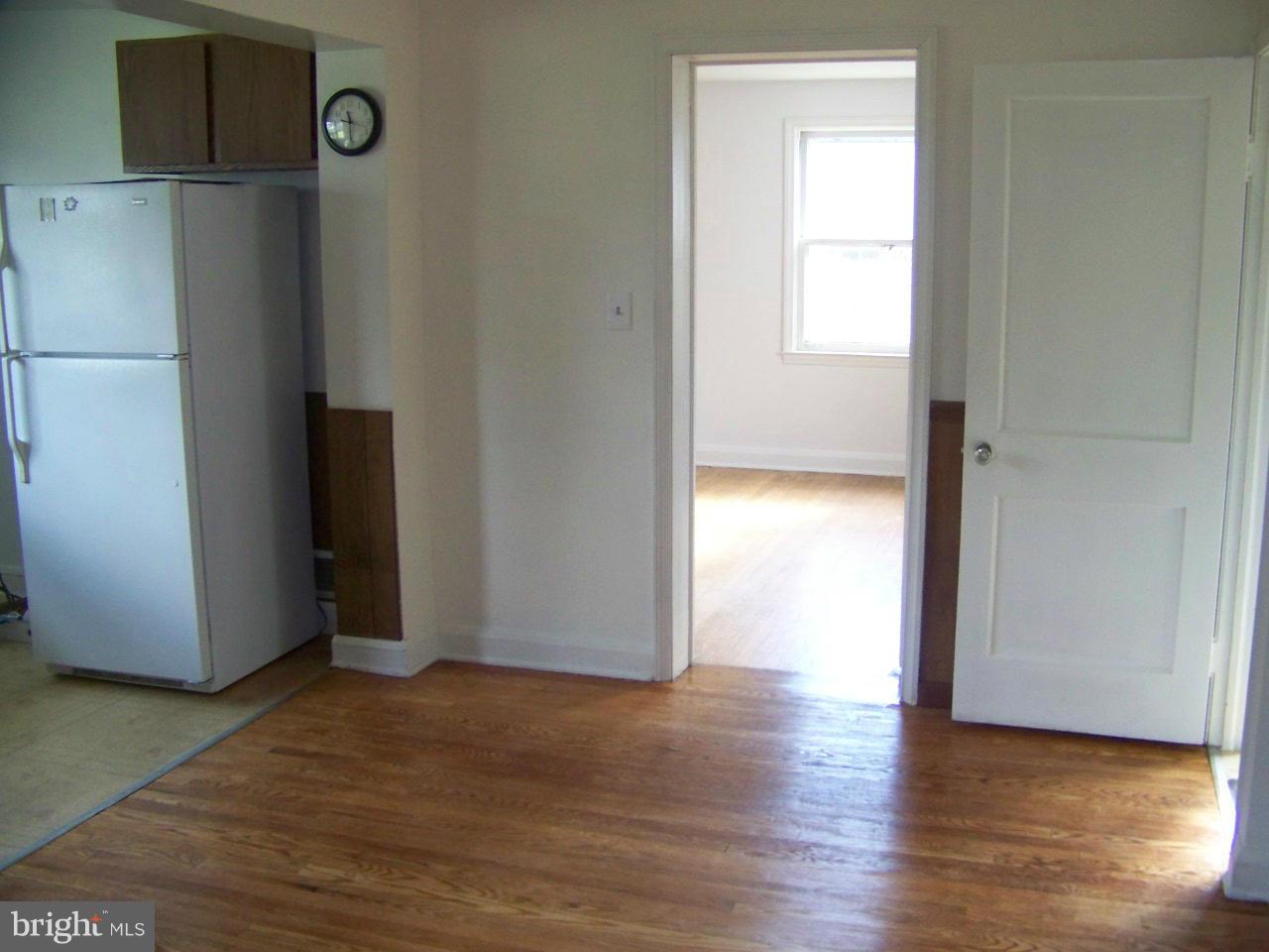 3609 Florida Road Baltimore, MD 21244 - Photo 3 of 15 Bedroom