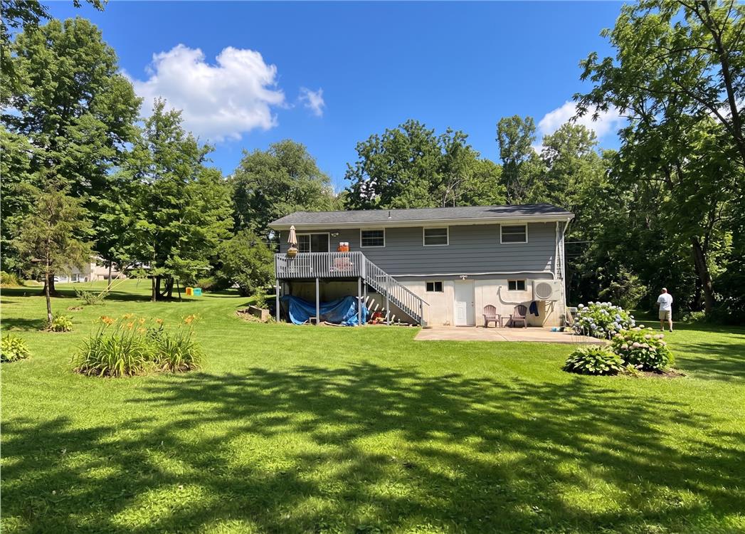 162 Independence Road East Stroudsburg, PA 18301 - Photo 4 of 22 AI Generated