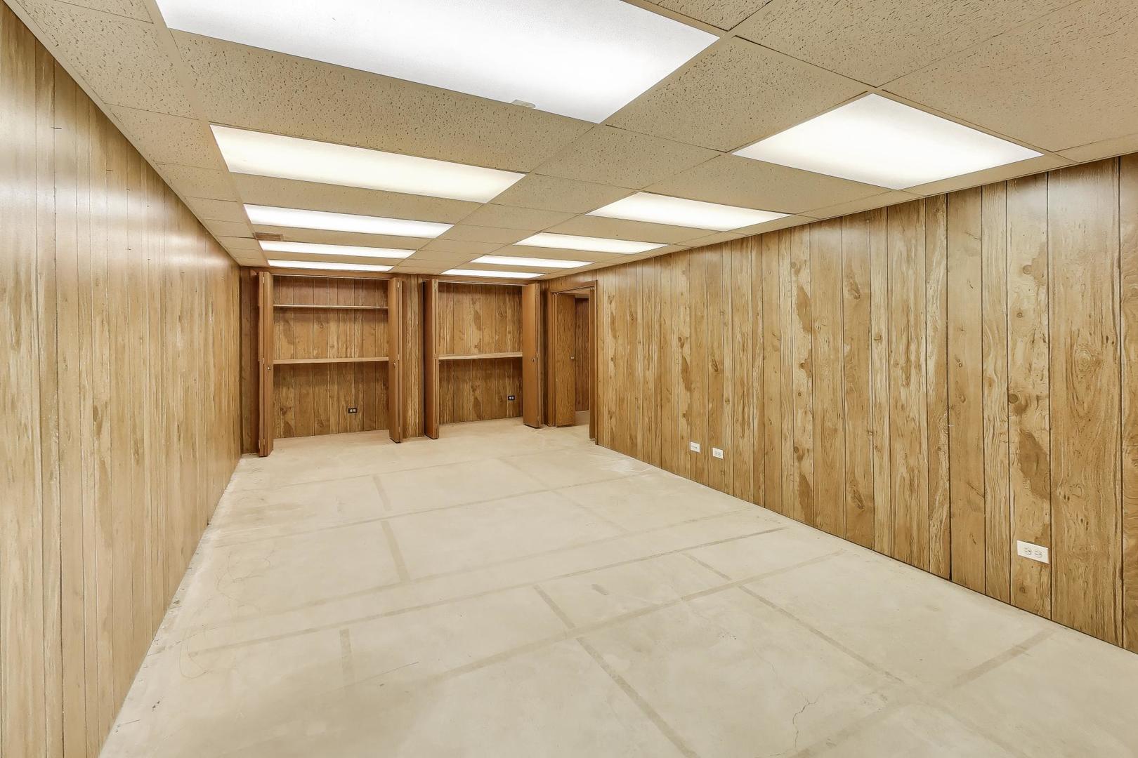 12111 68th Court Palos Heights, IL 60463 - Photo 24 of 31