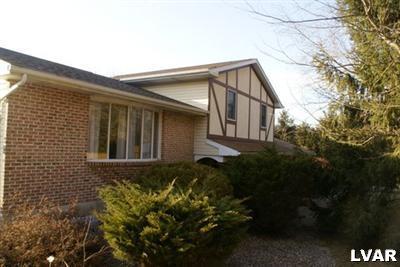 1856 Waldheim Road Bethlehem, PA 18015 - Photo 3 of 22 Gallery Image 3