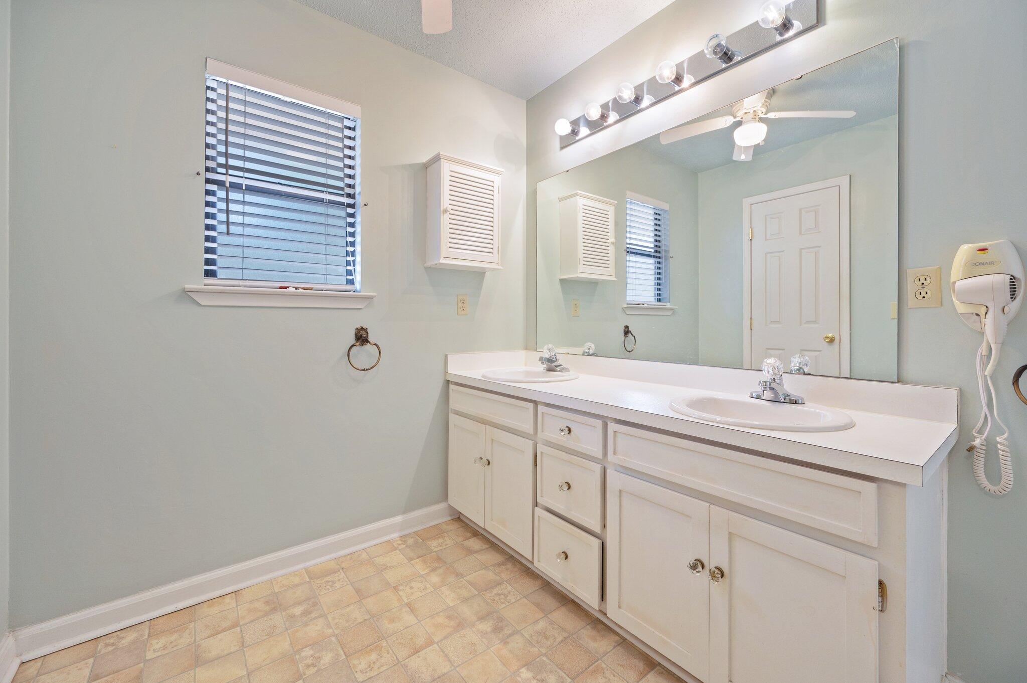 207 Shell Drive Crestview, FL 32536 - Photo 30 of 44 35-web-or-mls-207-shell-dr