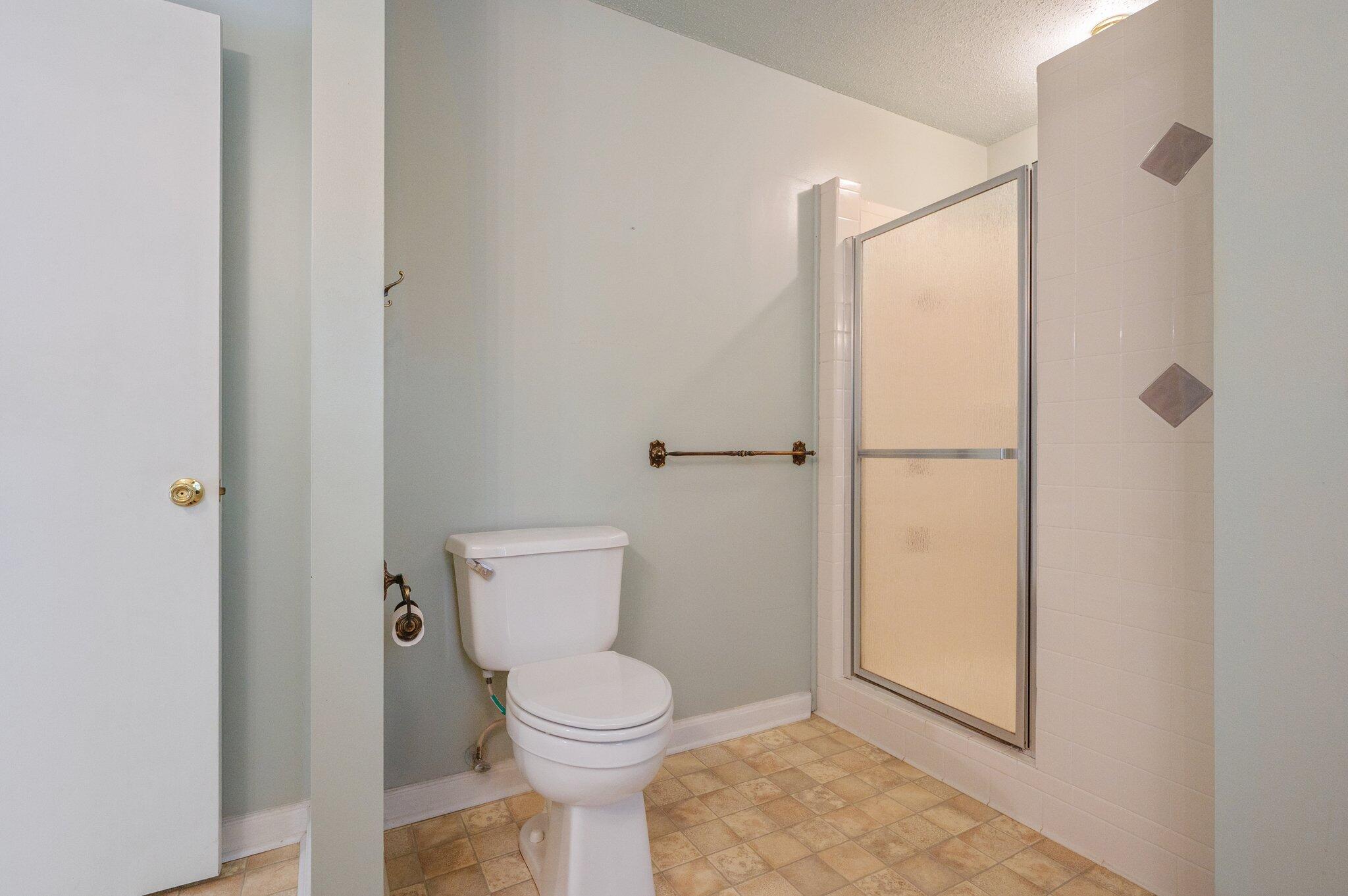 207 Shell Drive Crestview, FL 32536 - Photo 32 of 44 34-web-or-mls-207-shell-dr