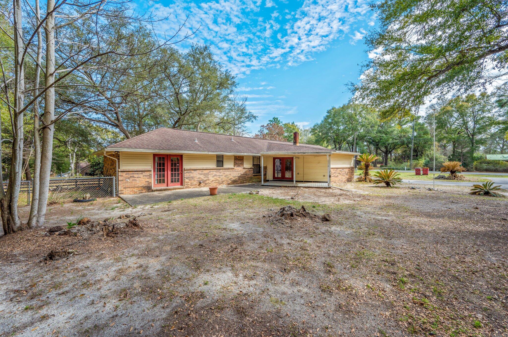 207 Shell Drive Crestview, FL 32536 - Photo 42 of 44 42-web-or-mls-207-shell-dr