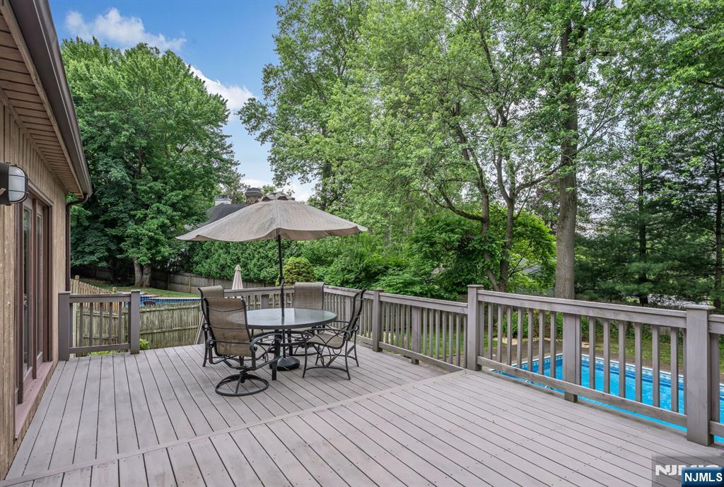 12 Jason Woods Road Closter, NJ 07624 - Photo 34 of 36
