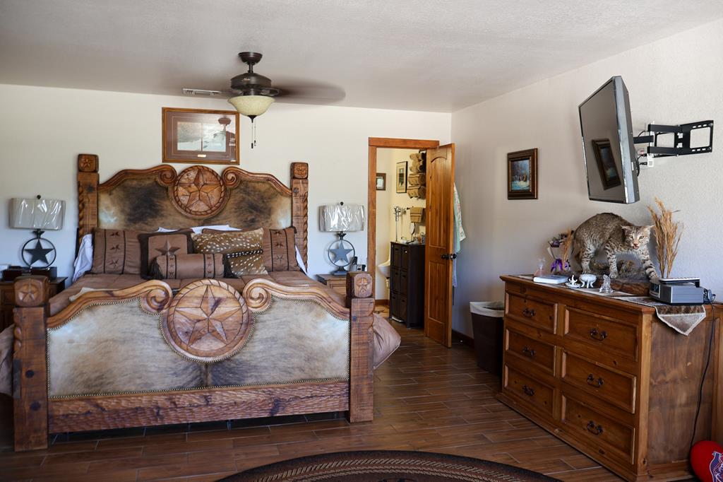 2970 Rr 2523 Del Rio, TX 78840 - Photo 17 of 28 a living room with furniture and wooden floor