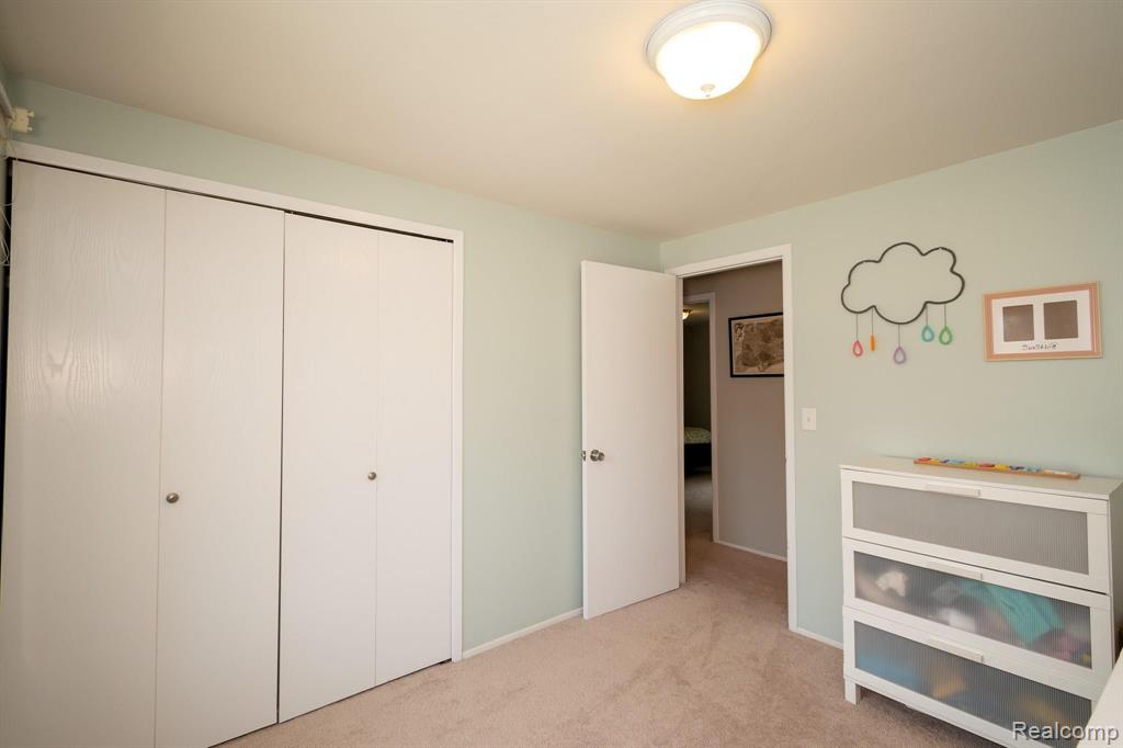 567 Lockport Road Rochester Hills, MI 48307 - Photo 19 of 29