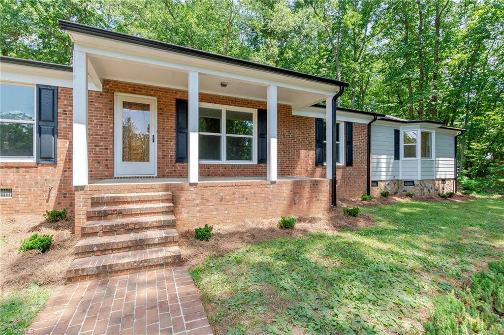 1703 Pepperidge Road Asheboro, NC 27205 - Photo 3 of 29 Gallery Image 3