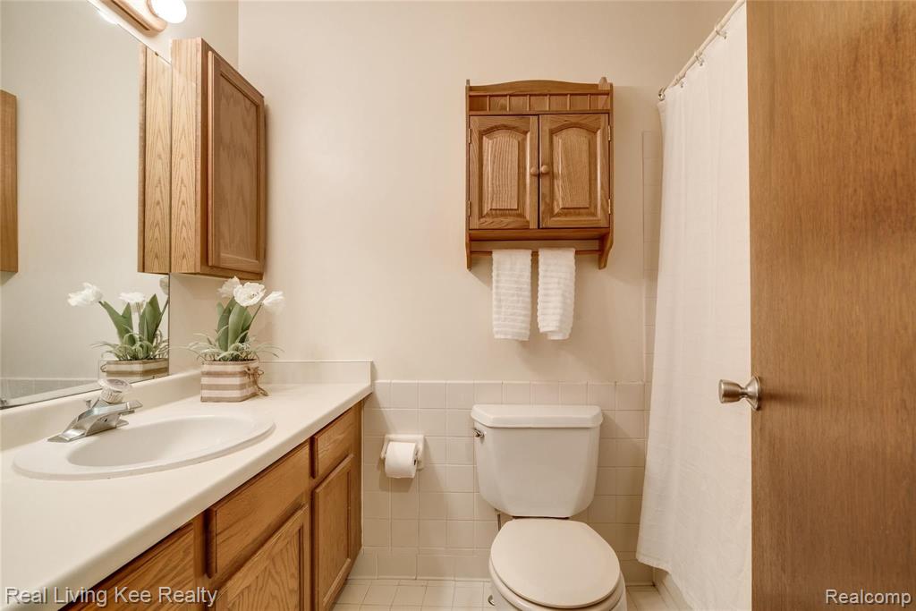 430 Baldwin Avenue Rochester, MI 48307 - Photo 25 of 41