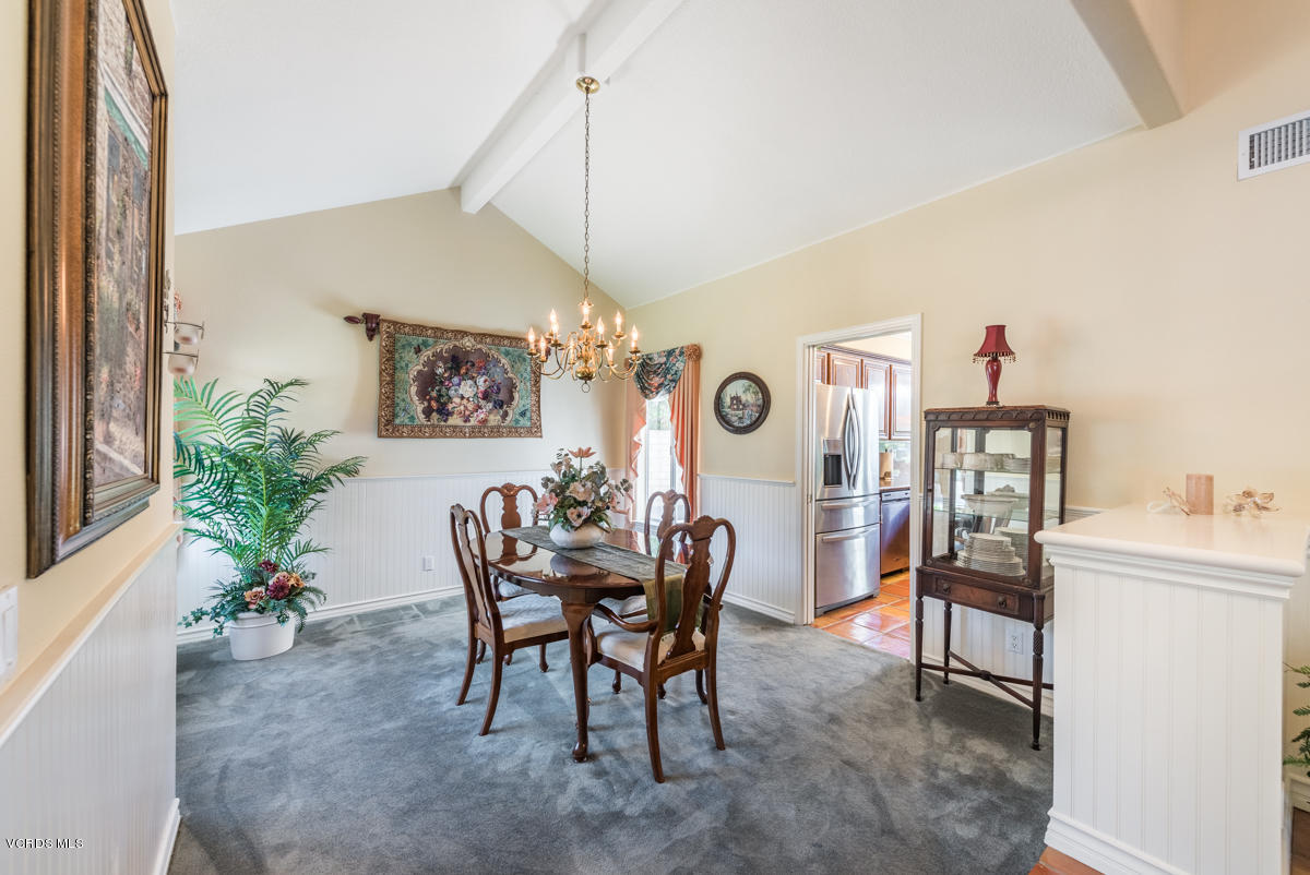 104 Valley Gate Road Simi Valley, CA 93065 - Photo 11 of 47 104 Valley Gate Rd-8