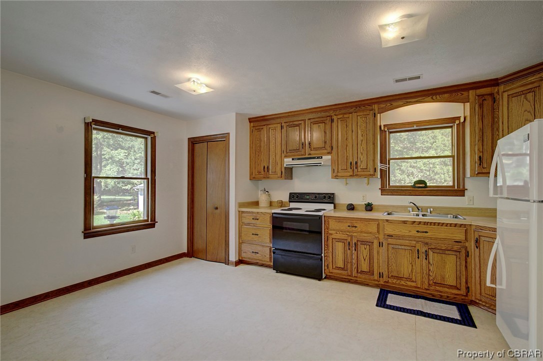 6577 Rte 689 Gloucester, VA 23061 - Photo 12 of 28 Gallery Image 12