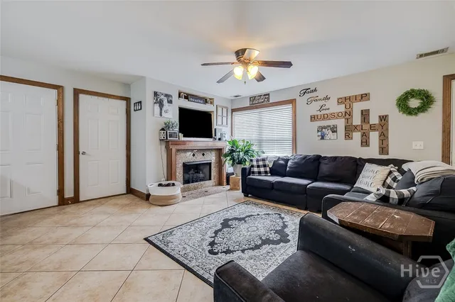 $420,000 | 210 Middle Creek Road, Springfield, GA 31329