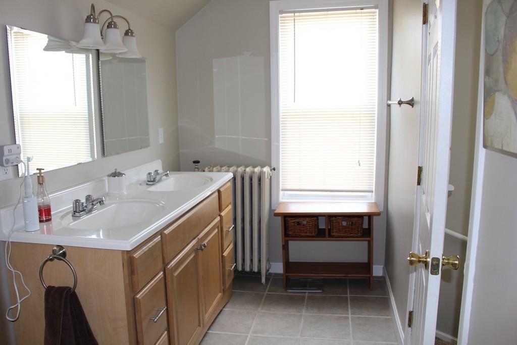 1166 New Boston Road Fall River, MA 02720 - Photo 10 of 19 Gallery Image 10