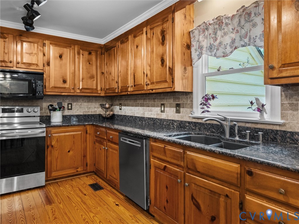 2741 Ridgeview Road Powhatan, VA 23139 - Photo 14 of 50
