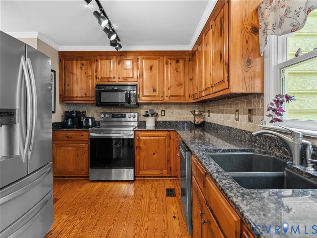 2741 Ridgeview Road Powhatan, VA 23139 - Photo 15 of 50