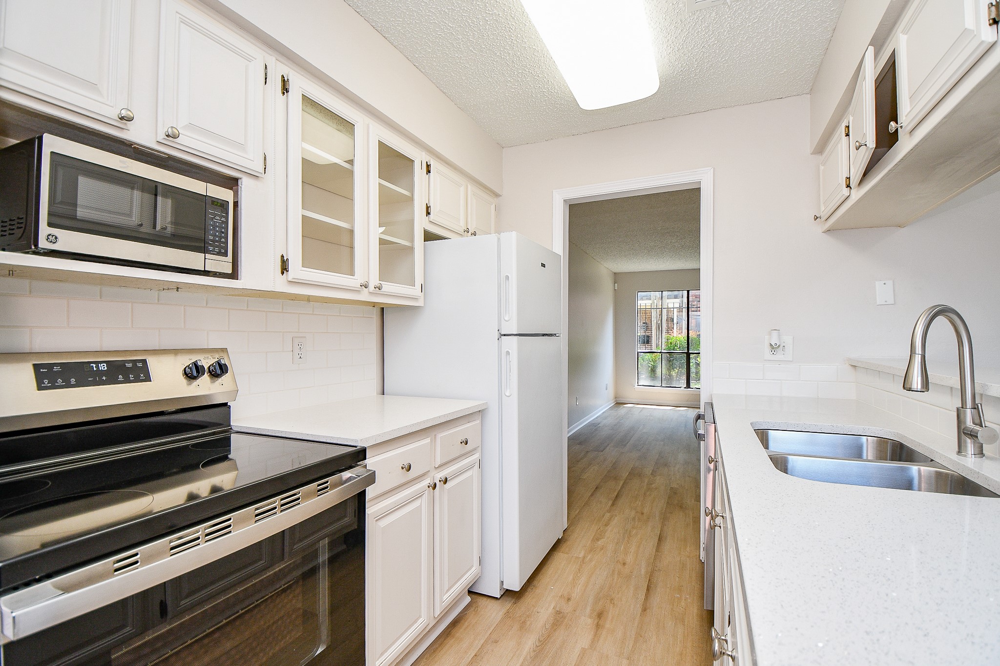 5001 Lamonte Lane, Unit 14 Houston, TX 77092 - Photo 10 of 32