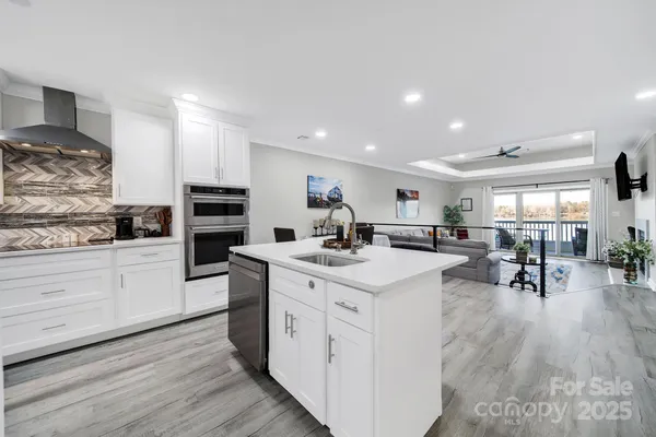 $449,000 | 7340 Lakefront Drive, Unit 12, Charlotte, NC 28278