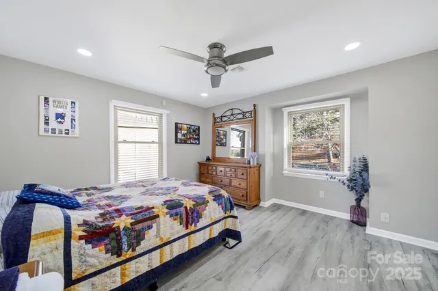 $460,000 | 7340 Lakefront Drive, Unit 12, Charlotte, NC 28278