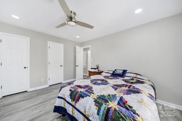 $460,000 | 7340 Lakefront Drive, Unit 12, Charlotte, NC 28278