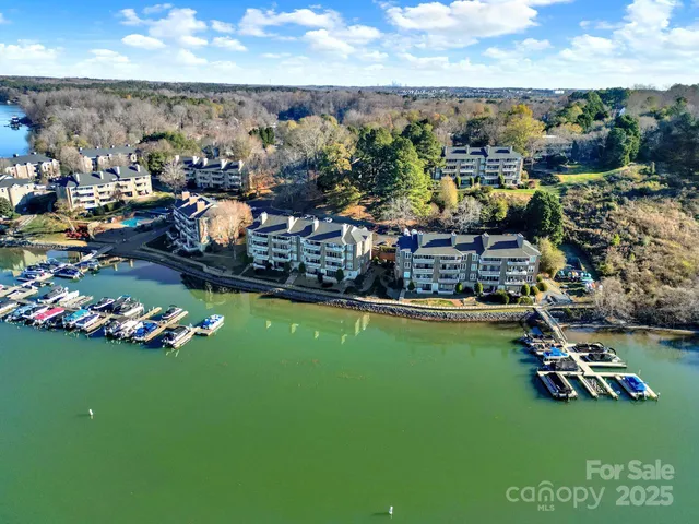 $460,000 | 7340 Lakefront Drive, Unit 12, Charlotte, NC 28278