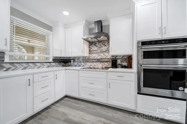 $460,000 | 7340 Lakefront Drive, Unit 12, Charlotte, NC 28278