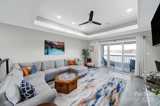 $460,000 | 7340 Lakefront Drive, Unit 12, Charlotte, NC 28278