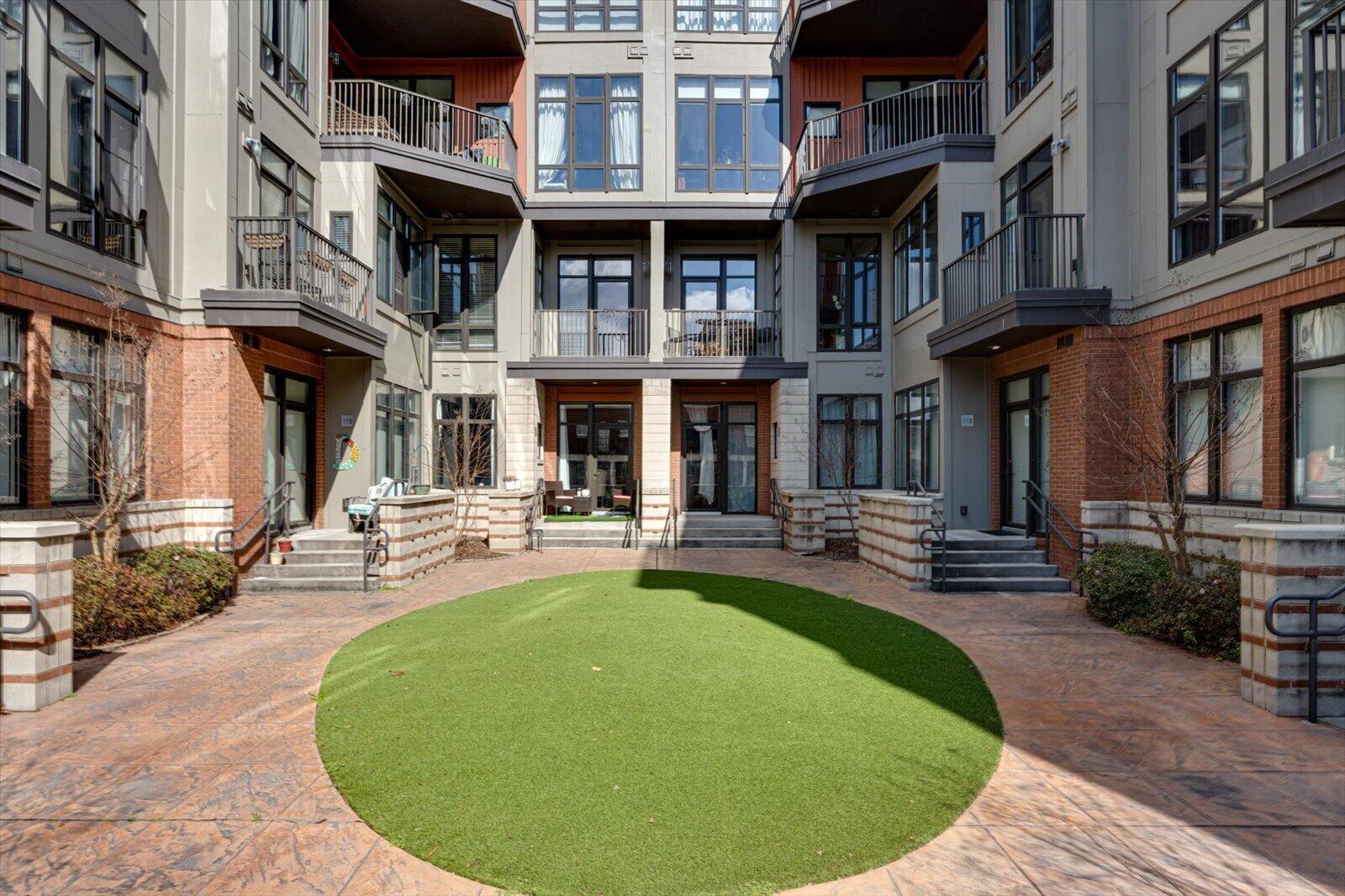 129 Walnut Street, Unit 212 Chattanooga, TN 37403 - Photo 17 of 25 20-129 Walnut St #212-20