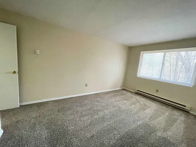 $1,750 | 99 Powers Street, Unit 159, Milford, NH 03055