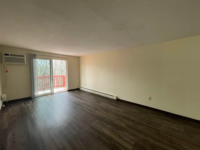 $1,750 | 99 Powers Street, Unit 159, Milford, NH 03055