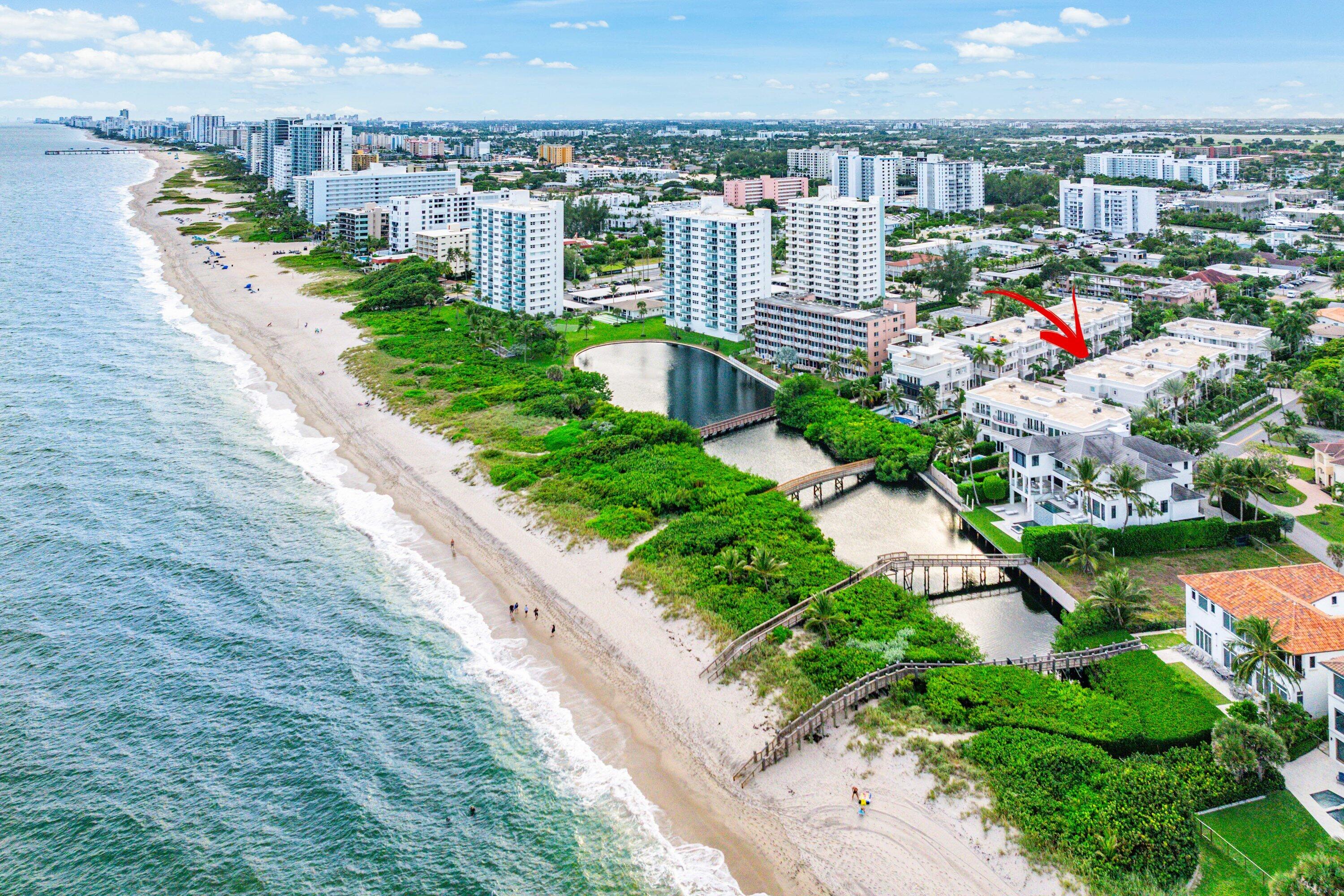 1792 Bay Drive, Unit 27 Pompano Beach, FL 33062 - Photo 48 of 51 a view of a city and lake view
