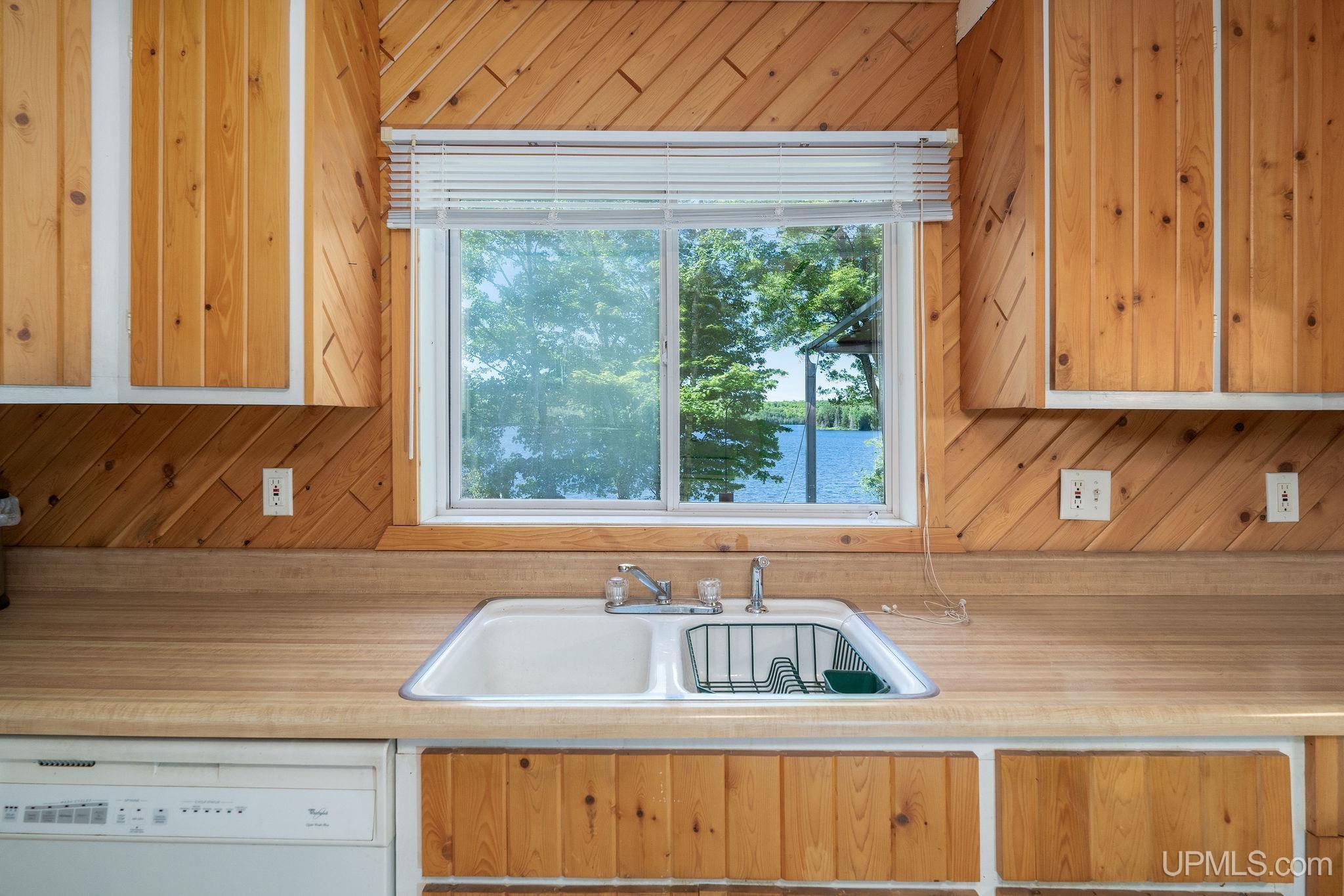 25358 Branch Road Michigamme, MI 49861 - Photo 6 of 43
