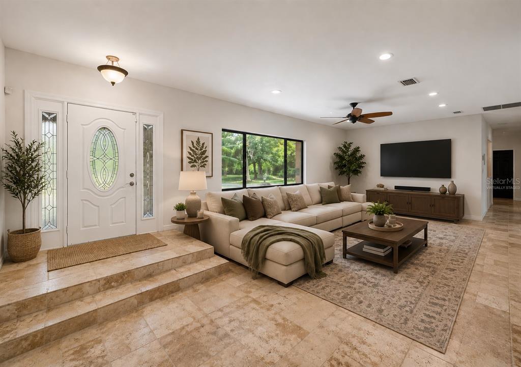181 North Smokey Mountain Road Seffner, FL 33584 - Photo 10 of 61