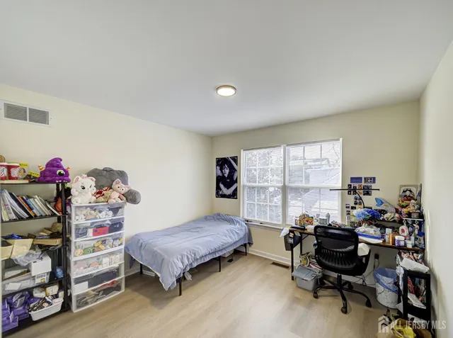 $699,900 | 14 Amherst Street, Highland Park, NJ 08904