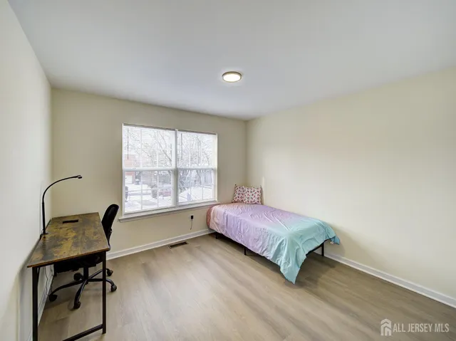 $699,900 | 14 Amherst Street, Highland Park, NJ 08904