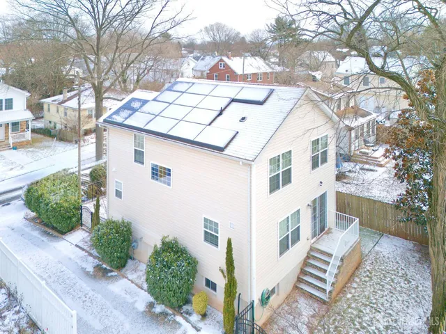 $699,900 | 14 Amherst Street, Highland Park, NJ 08904