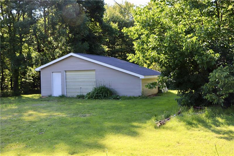 1082 South Lake Road Mercer, PA 16137 - Photo 22 of 25