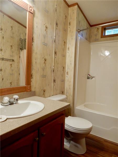 1082 South Lake Road Mercer, PA 16137 - Photo 10 of 25