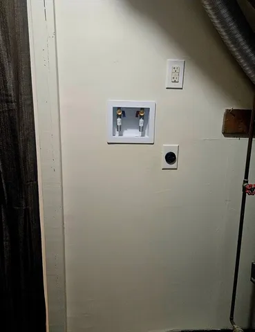 $1,500 | 88 Albert Avenue, Unit 2, Springfield, MA 01151