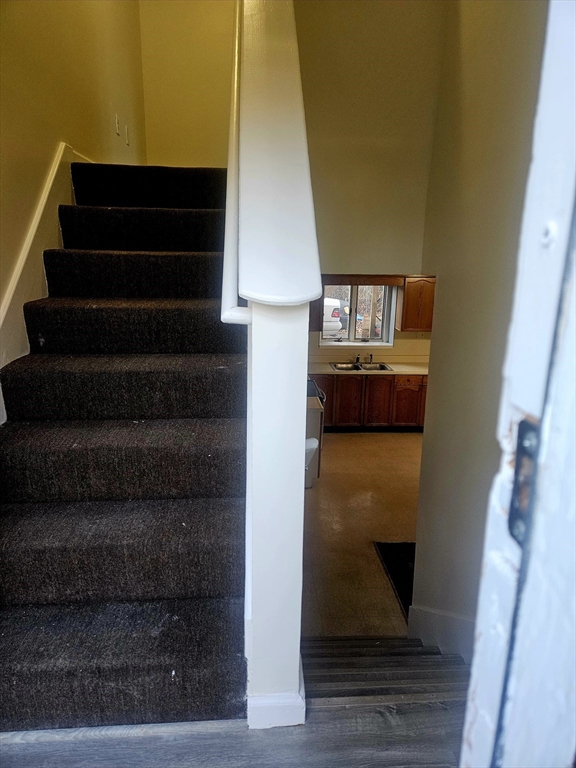88 Albert Avenue, Unit 2 Springfield, MA 01151 - Photo 9 of 17 a view of entryway