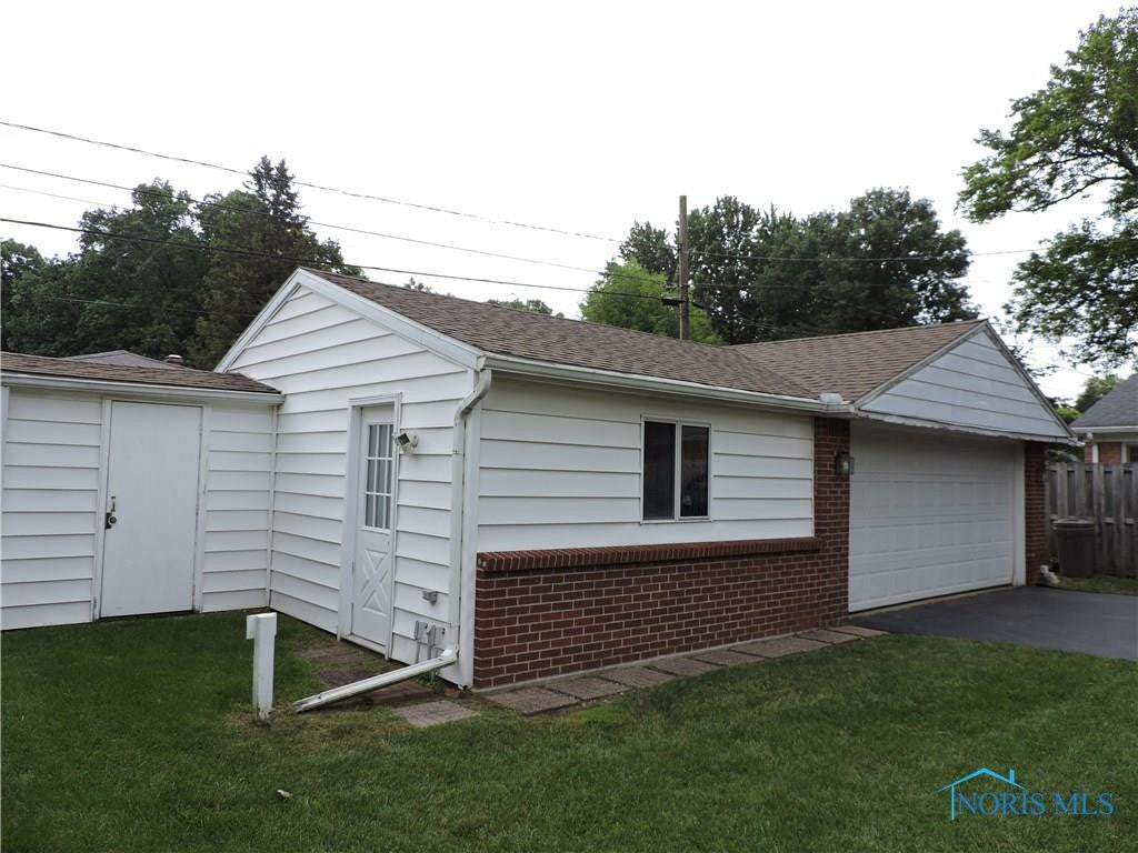 4116 Oak Crest Road Toledo, OH 43623 - Photo 21 of 25 Gallery Image 21
