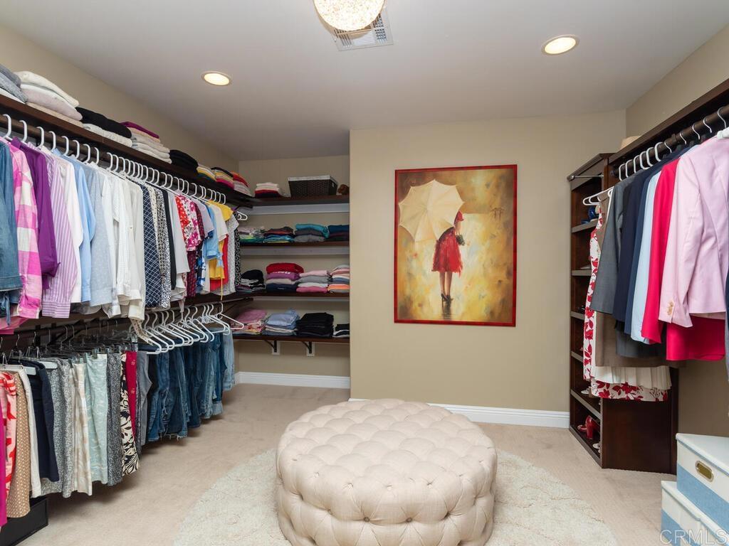 3347 Yucca Terrace Fallbrook, CA 92028 - Photo 39 of 75 Primary Walk In closet