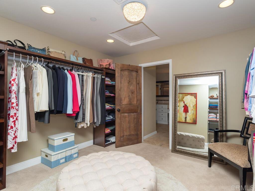 3347 Yucca Terrace Fallbrook, CA 92028 - Photo 40 of 75 Primary closet