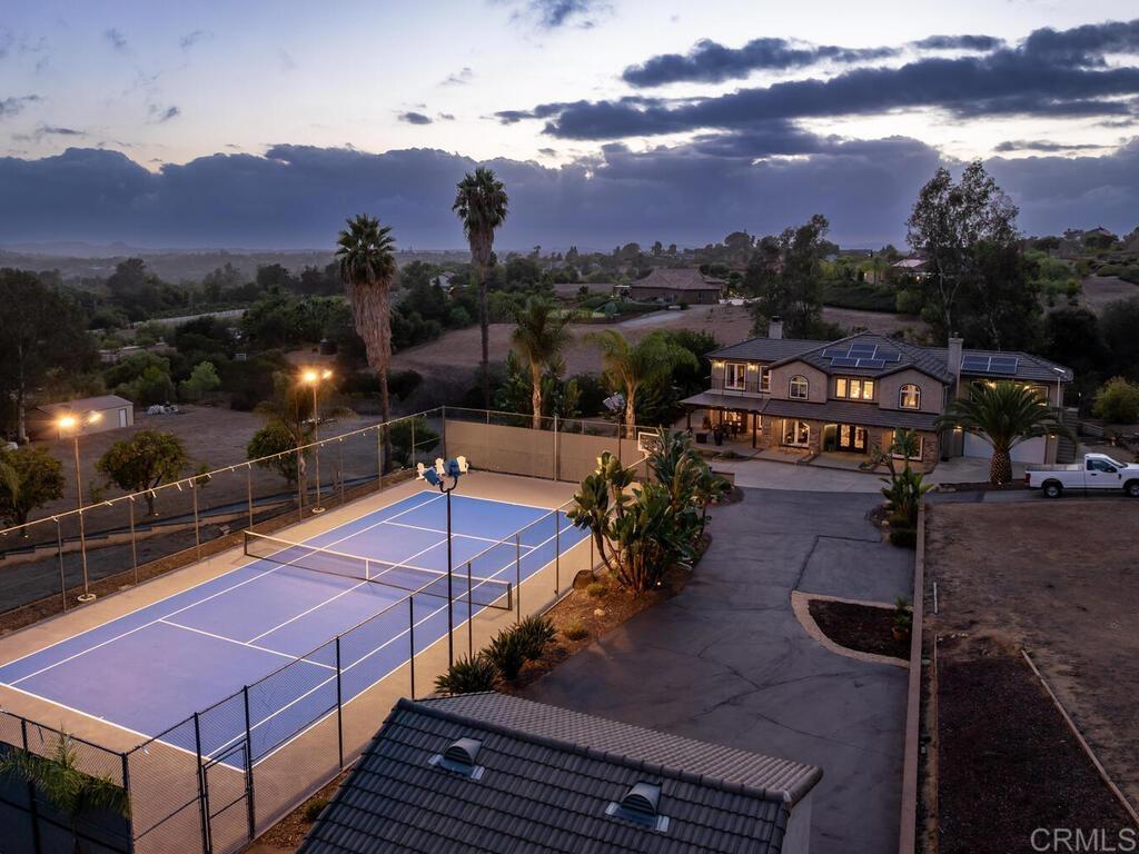 3347 Yucca Terrace Fallbrook, CA 92028 - Photo 5 of 75 Tennis Court