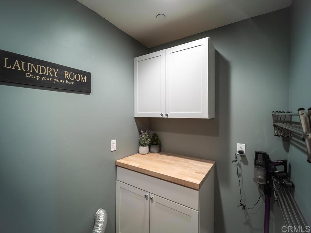 3347 Yucca Terrace Fallbrook, CA 92028 - Photo 58 of 75 Upstairs landry room