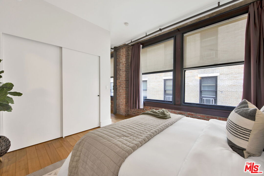 460 South Spring Street, Unit 1110 Los Angeles, CA 90013 - Photo 17 of 25