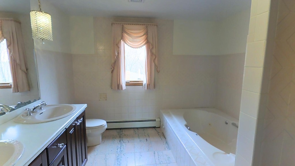 5 Edgewood Road Westborough, MA 01581 - Photo 13 of 21 Gallery Image 13
