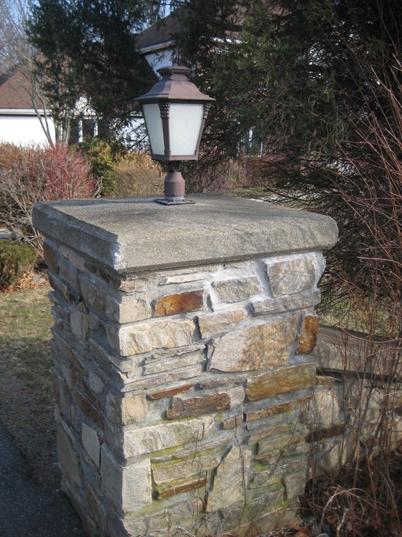 5 Edgewood Road Westborough, MA 01581 - Photo 4 of 21 Gallery Image 4
