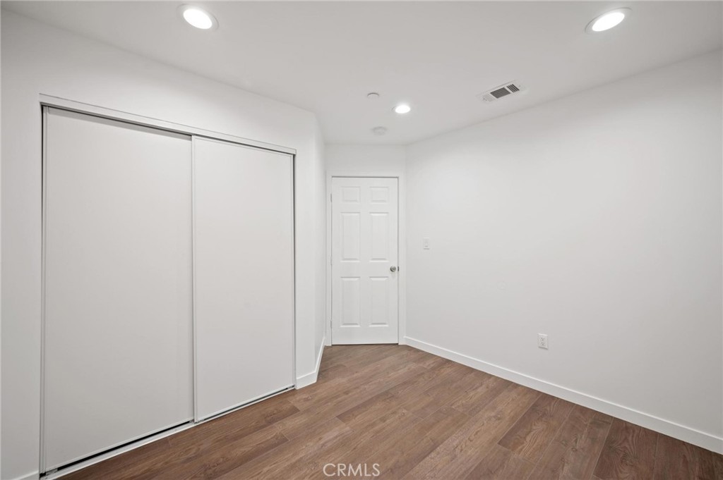 7445 1/2 Balcom Avenue Reseda, CA 91335 - Photo 13 of 23